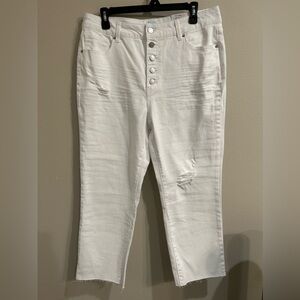 Time and Tru Straight Cropped Jean NEW